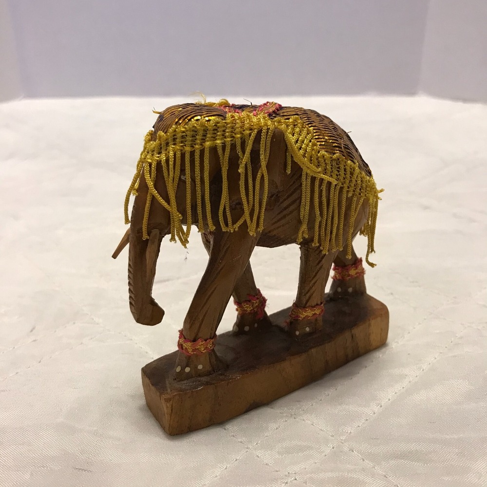 Vintage Wooden Folk Art Elephant Hand Carved 4‎ inches